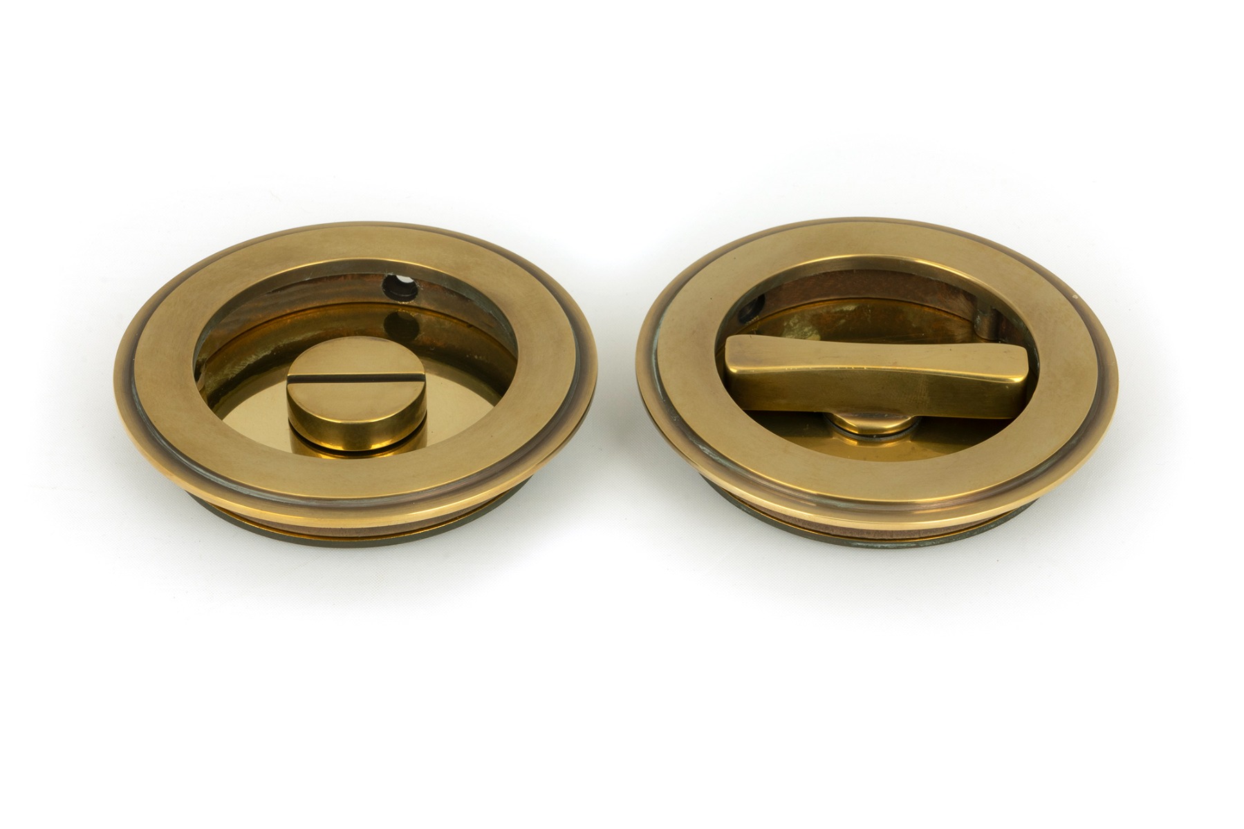 From The Anvil 48331 Aged Brass 75mm Plain Round Pull - Privacy Set Aged Brass