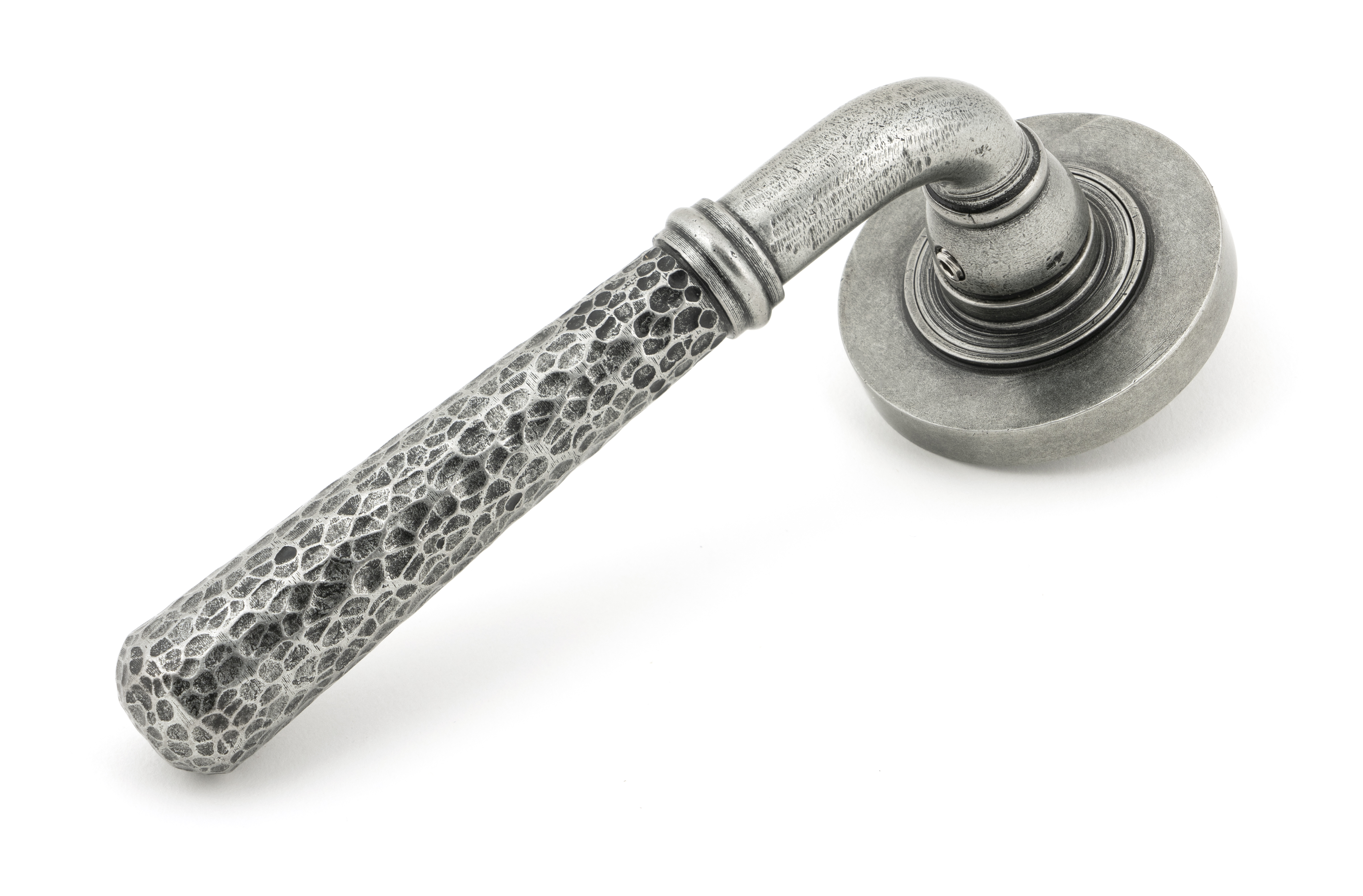 From The Anvil 49989 Pewter Hammered Newbury Lever on Rose Set (Plain Rose) - Unsprung