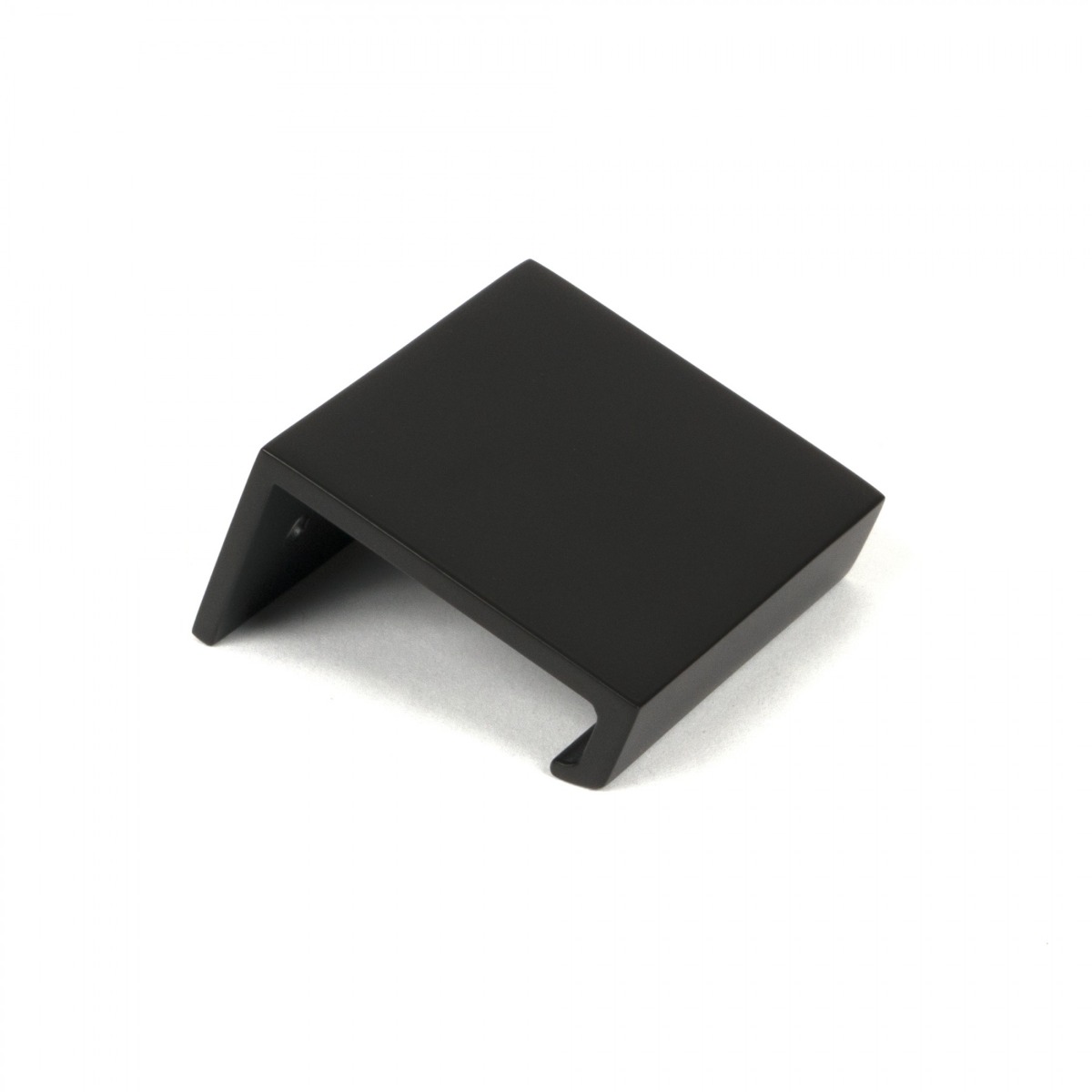 From the Anvil Aged Bronze 50mm Plain Edge Pull 51211