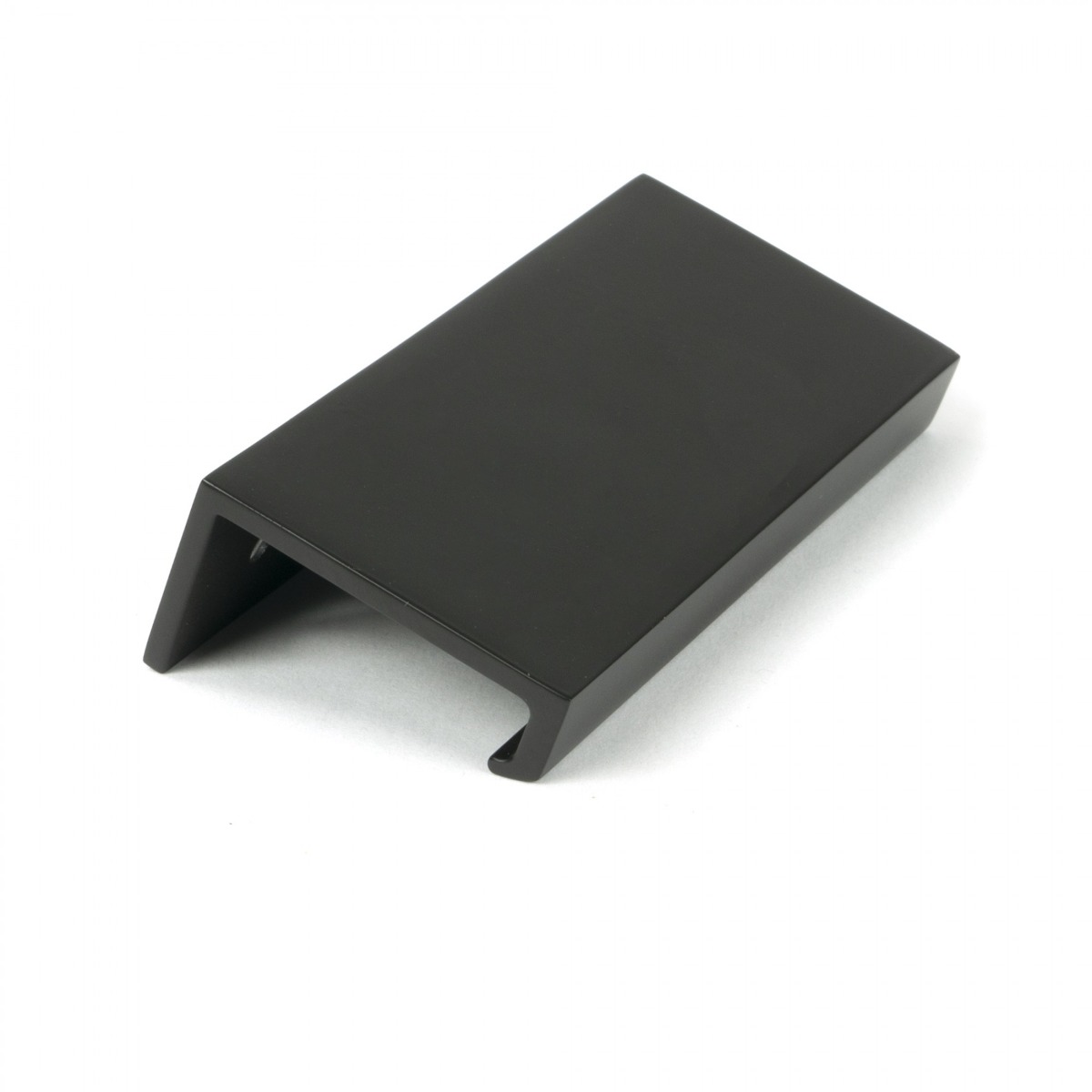 From the Anvil Aged Bronze 100mm Plain Edge Pull 51212