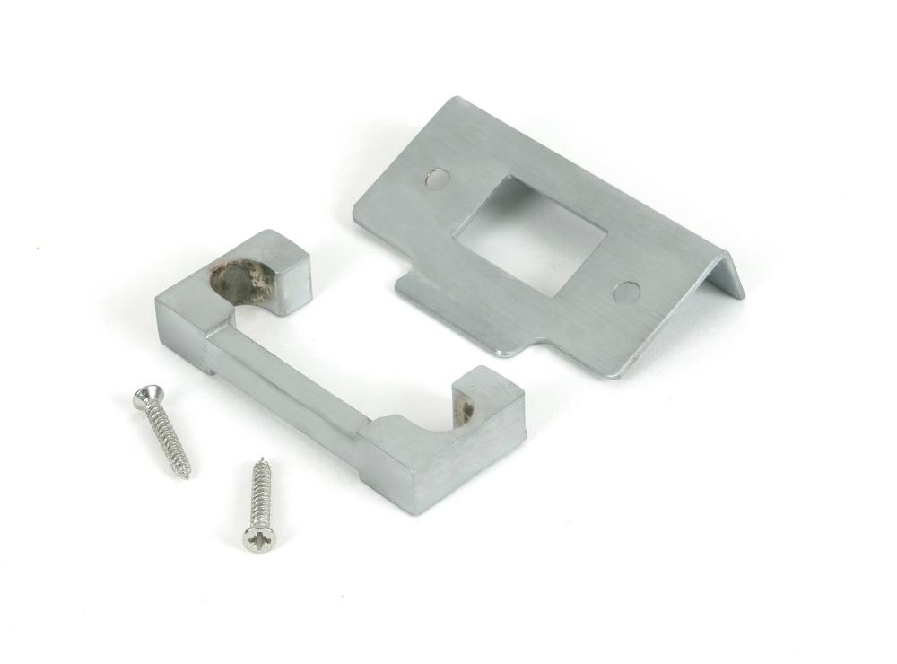 Satin Chrome 13mm door Rebate Kit For Heavy Duty Latch From The Anvil