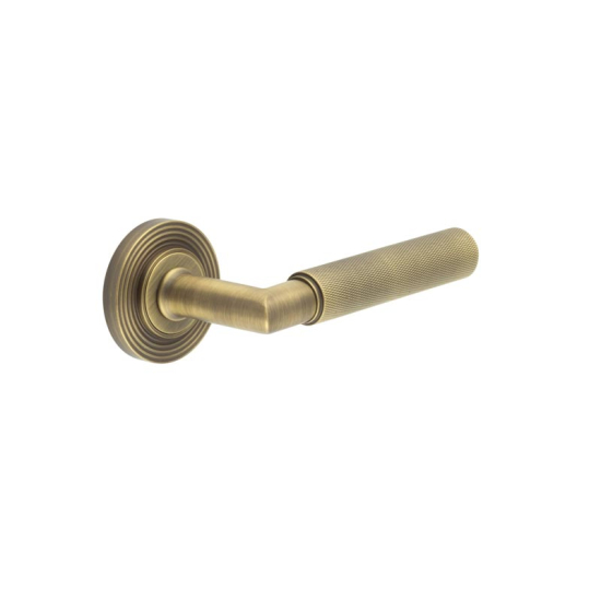 Frelan Burlington Piccadilly Door Handle on Reeded outer Rose Antique Brass BUR40KIT4 Consist of BUR40AB and BUR53AB