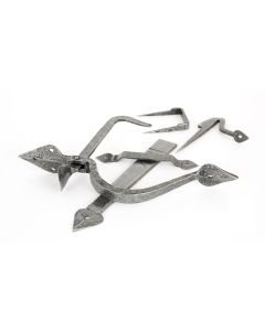 From The Anvil 33082 Pewter Tuscan Thumblatch
