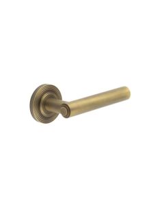 Frelan Burlington Richmond Door Handle on Reeded outer Rose Antique Brass BUR45KIT4 Consist of BUR45AB and BUR53AB