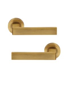 Carlisle Brass EUL010AB Sasso Lever On Rose Antique Brass