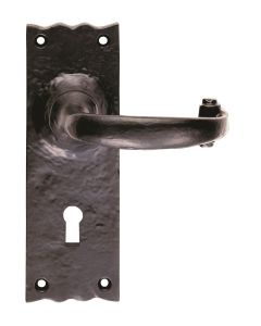 Ludlow Foundries LF5501 Traditional Lever On Backplate - Lock 57mm C/C Black Antique