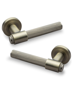 IRONZONE LVR016AB Flare Knurled Lever Door Handle On Rose -Antique Brass