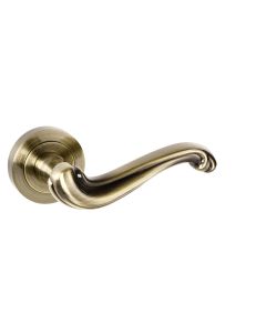 Old English Colchester Lever on Round Rose - Antique Brass