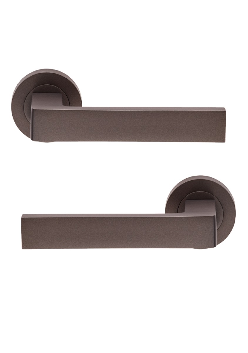 Carlisle Brass EUL010MBRZ Sasso Lever On Rose Matt Bronze