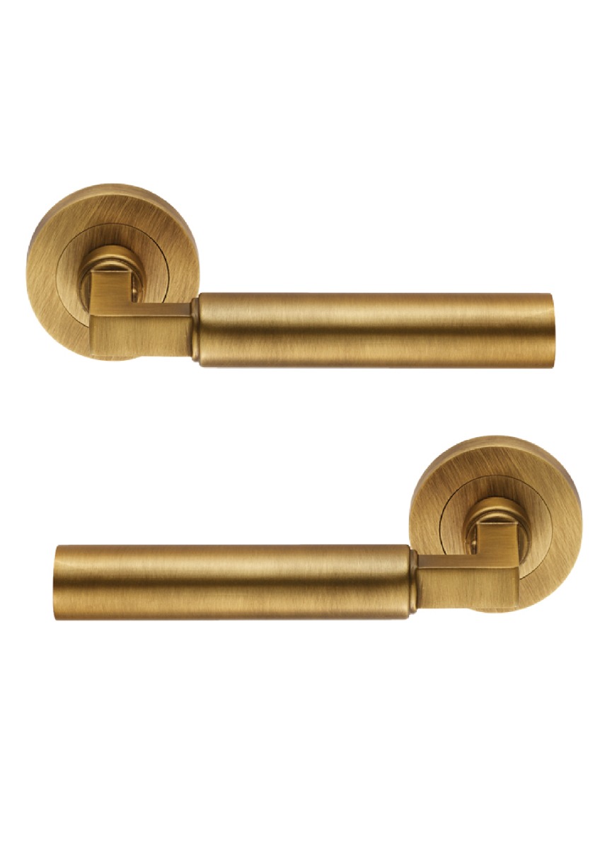 Carlisle Brass EUL040AB Amiata Lever On Round Rose Antique Brass