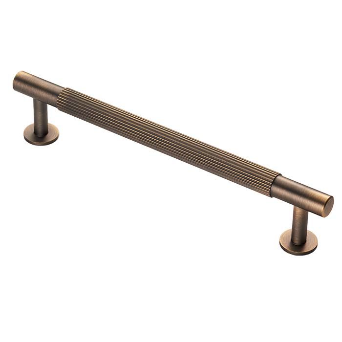 Fingertip Ftd710Cab Ftd Lines Pull Handle 160Mm C/C Antique Brass