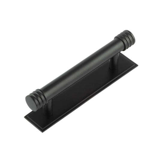 Frelan Hoxton Sturt Cabinet Handle on Back Plate 96mm cc Matt Black HOX450MB-HOX6050MB