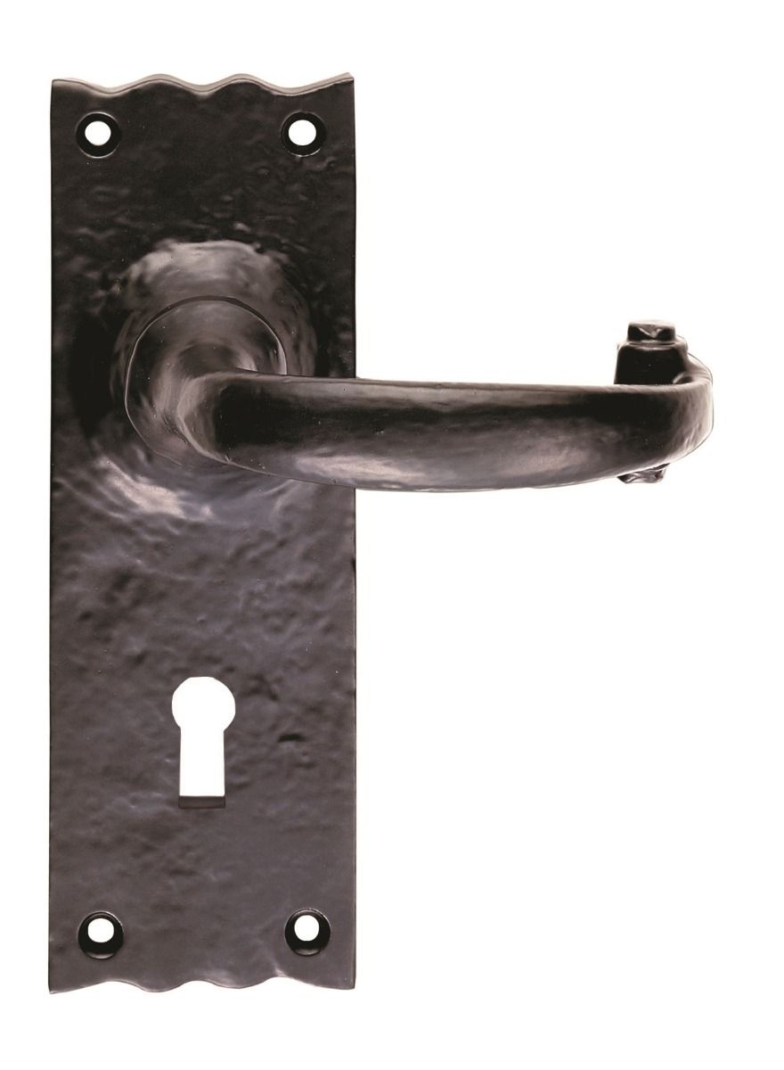 Ludlow Foundries LF5501 Traditional Lever On Backplate - Lock 57mm C/C Black Antique