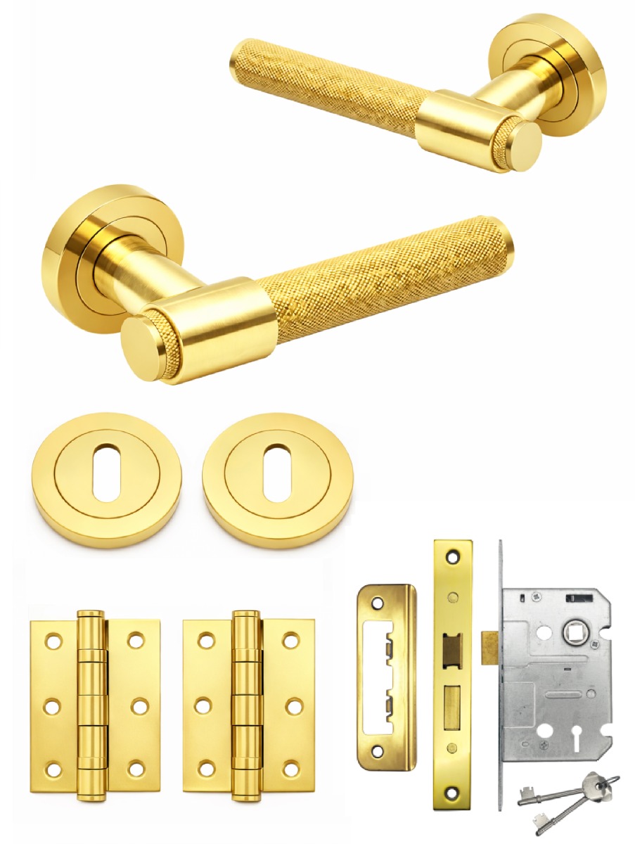 IRONZONE LVR016 Flare Knurled Door Handle on Rose - Lock Pack - Polished Brass