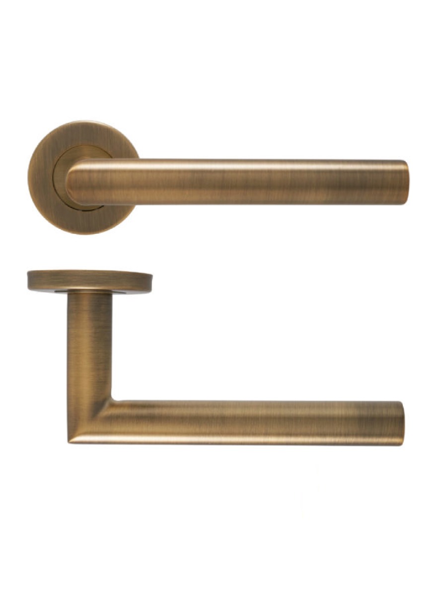 STEELWORKS Mitred Door Handle on Rose - Antique Brass