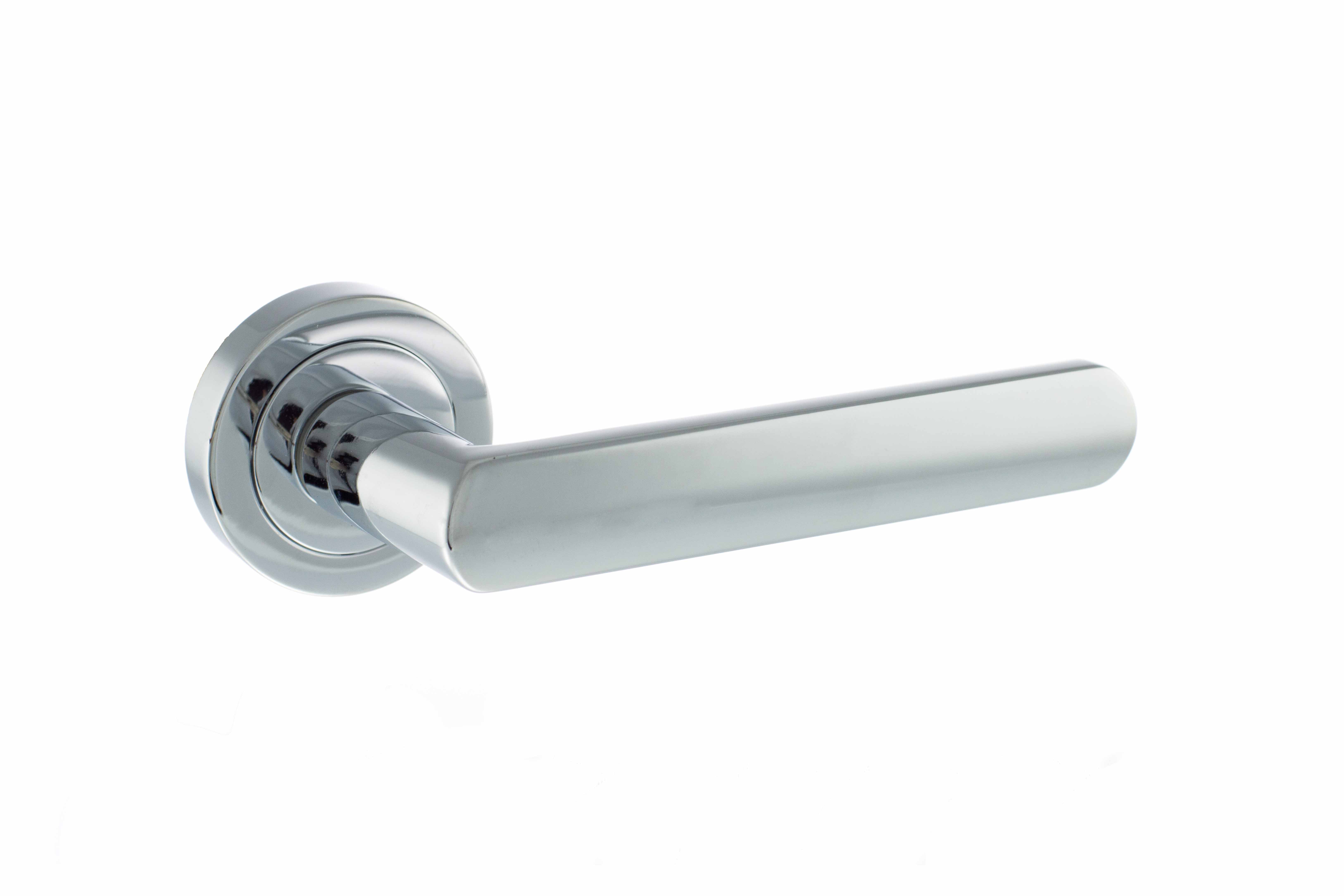STATUS Michigan Lever on Round Rose - Polished Chrome S31RPC