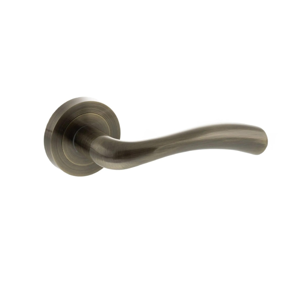 STATUS Texas Lever Door Handle on Round Rose - Antique Brass S35RAB