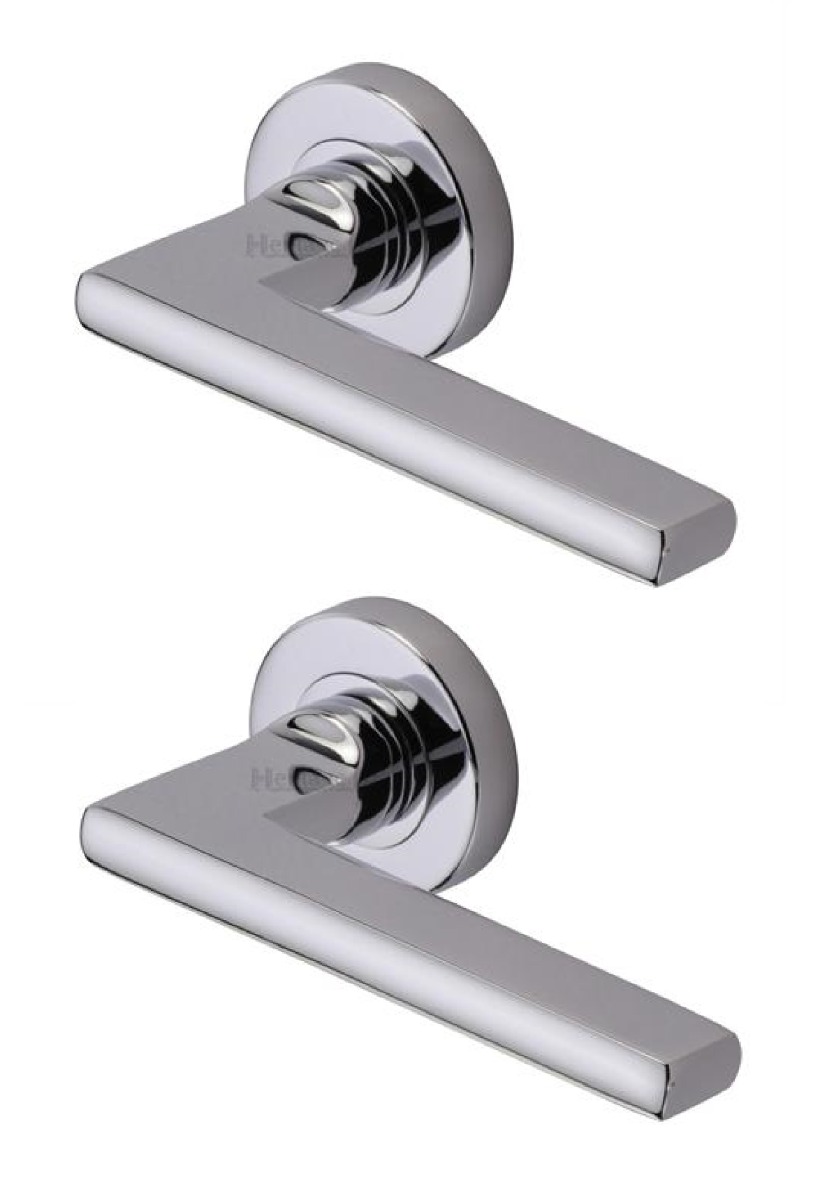 Heritage Brass TRI1352-PC Door Handle Lever Latch on Round Rose Trident Design Polished Chrome Finish