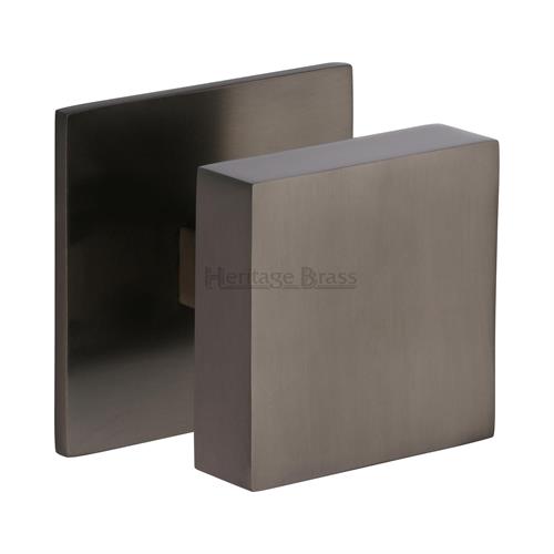 V908-MB Centre Door Knob Square Design 3