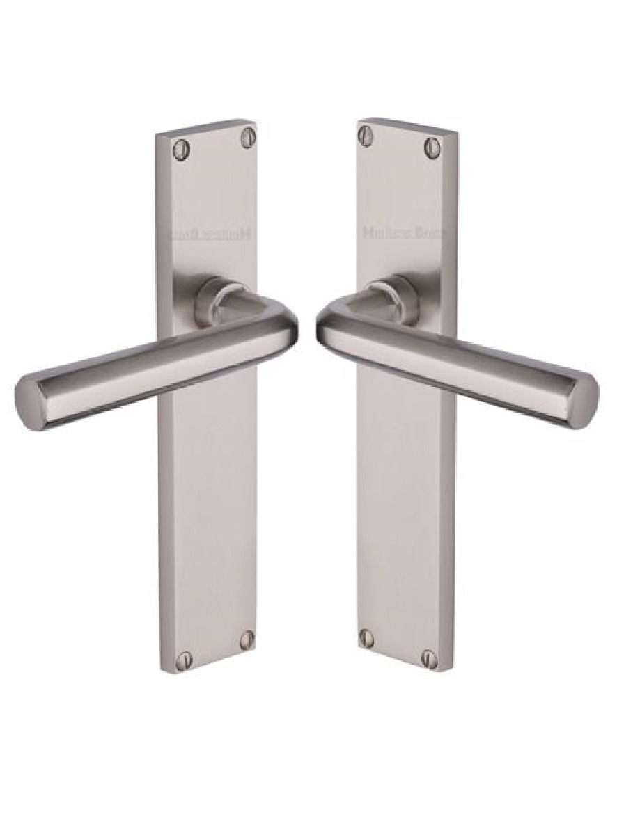 Heritage Brass Octave Lever Latch Door Handle on 200mm Plate SN Satin Nickel VT5910-SN