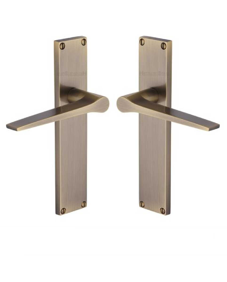 Heritage Brass Gio Lever Latch Door Handle on 200mm Plate AT Antique Brass VT8110-AT